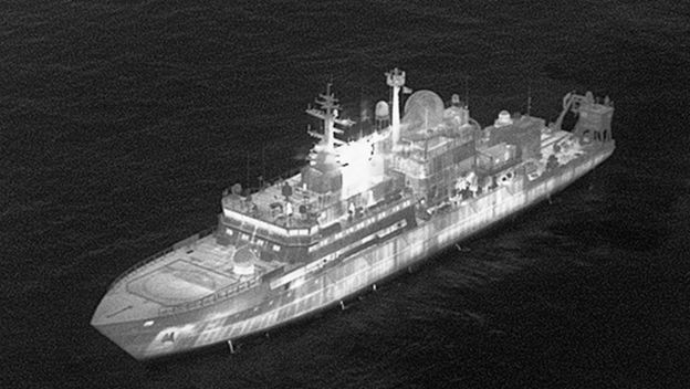 Ruski špijunski brod Jantar