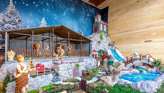 Božićna bajka Stefani i Darka Štefančić