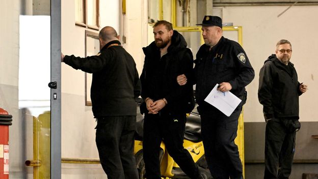 Privođenje uhićenih povezanih sa slučajem bolnice u Jankomiru - 2