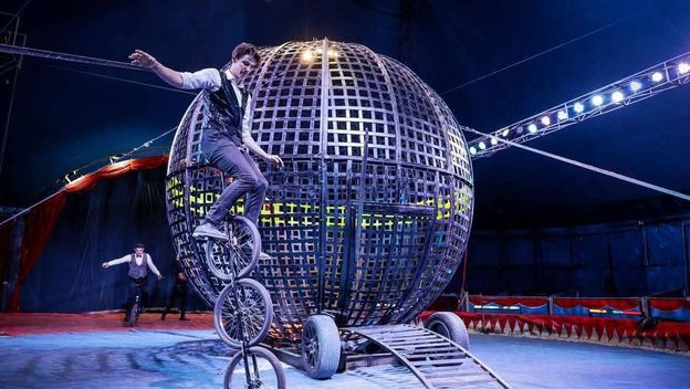 Karneval Circus Show - 2