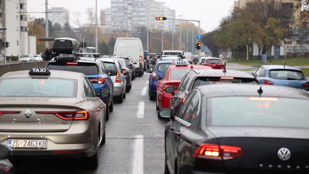 Jutarnja gužva u Zagrebu