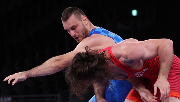 Huklek protiv Datunašvilija