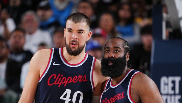 Ivica Zubac i James Harden
