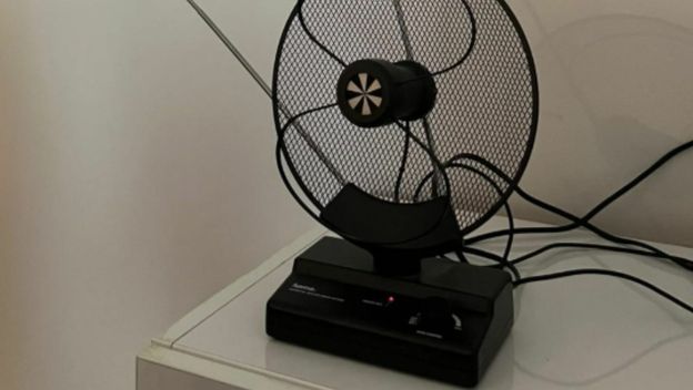 Majstorija kod popravka antene u Dalmaciji