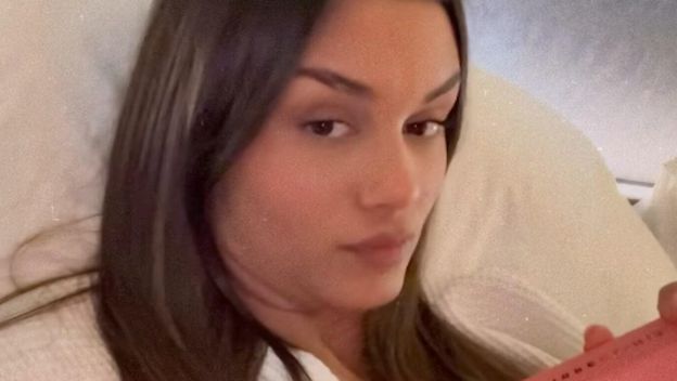 Laura Gnjatović - 7