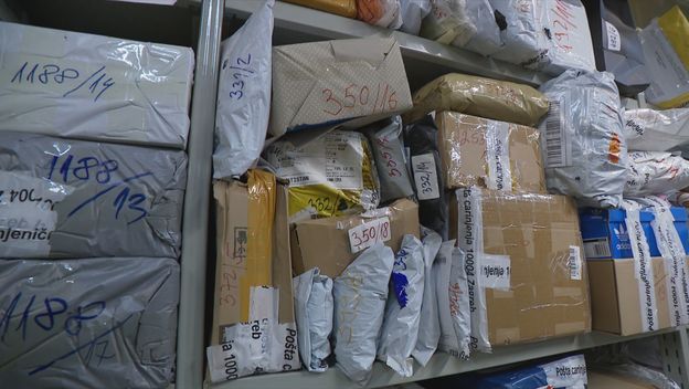 Kineski paketi u Hrvatskoj