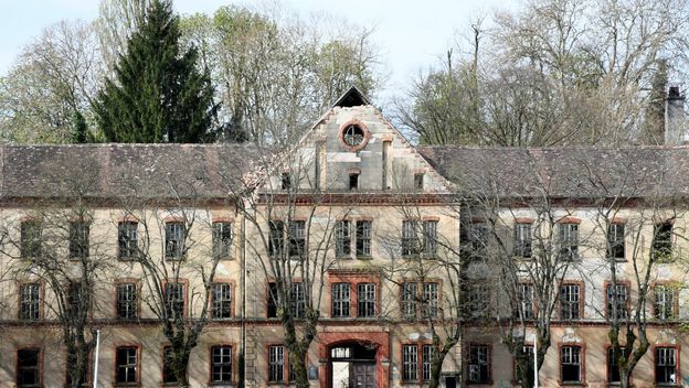 Domobranska vojarna u Sisku - 1