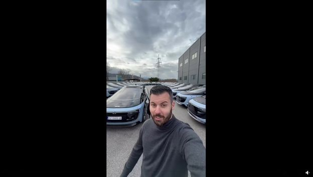 Mate Rimac pokazuje Verne robotaksije