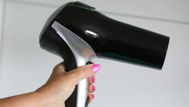 Sušilo za kosu, ilustracija