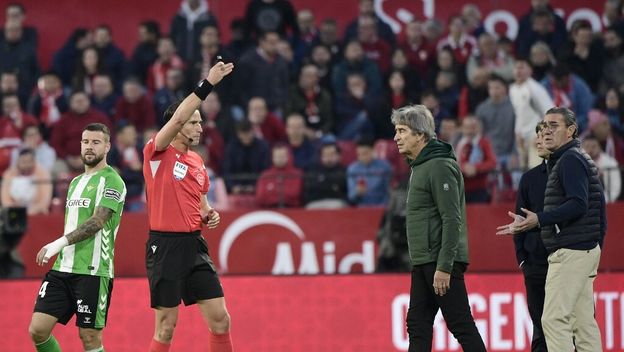 Sudac prekinuo derbi