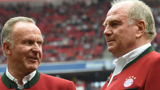 Karl-Heinz Rummenigge i Uli Hoeness (Foto: AFP)