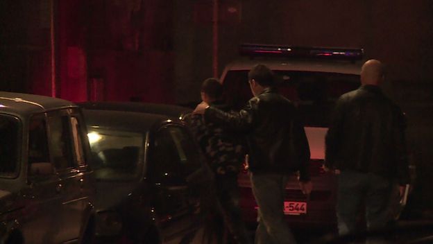 Privođenje nakon obračuna u Sarajevu (Foto: Dnevnik.hr)