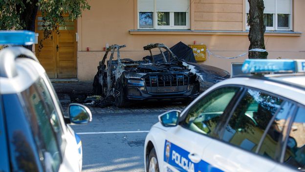 Obavljen očevid izgorjelog automobila