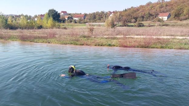 Ronioci su pronašli tijela djevojčice i mladića