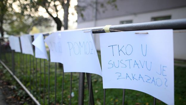 Nema škole zbog nasilnog dječaka, roditelji prosvjeduju