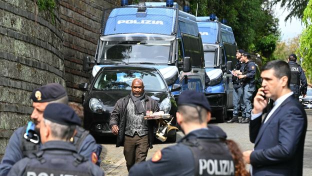 Talijanska policija, ilustracija