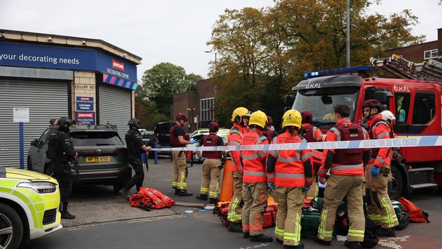 Hitne službe na mjestu napada u Manchesteru
