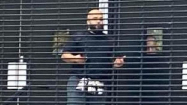 Napadač snimljen kod sinagoge u Manchesteru