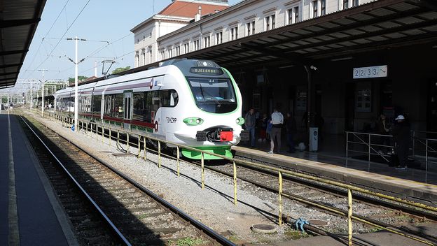 Vlak na zagrebačkom Glavnom kolodvoru