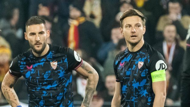 Nemanja Gudelj i Ivan Rakitić