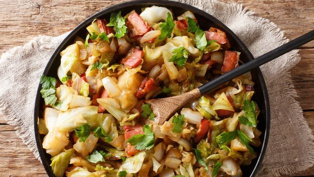 Pirjani kupus sa slaninom