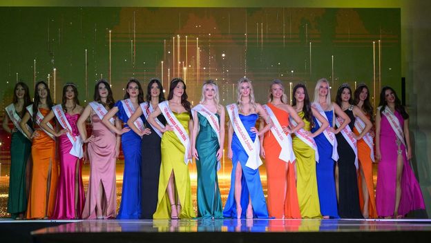 Miss Hrvatske Ema Helena Vičar - 1