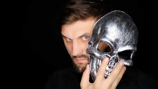 Psihopat koji skriva svoje prave sklonosti