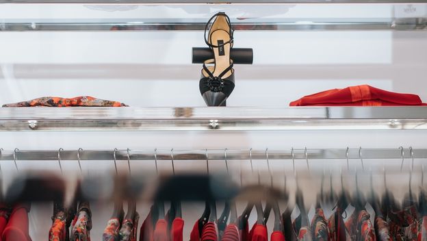 Pet komada koje ćemo viđati na ulicama ove jeseni: Od košulja s karakterom do balonera koji ostavljaju dojam