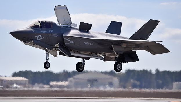 zrakoplov F-35 (Foto: AFP)