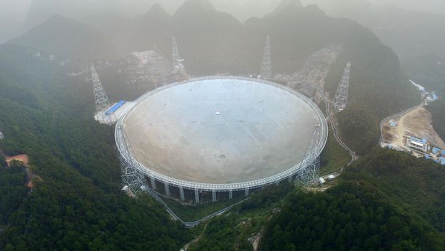 Kineski radioteleskop FAST