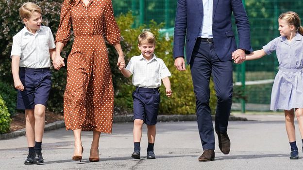 Princ George i Louis te princeza Charlotte za prvi dan škole - 3