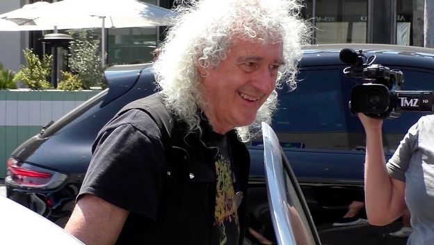 Brian May, Queen - 6