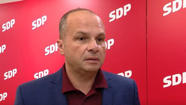 Siniša Hajdaš Dončić, kandidat za predsjednika SDP-a