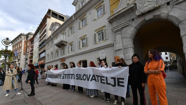 Akcija uoči Nacionalnog dana borbe protiv nasilja nad ženama: Prestanite štititi silovatelje! - 2