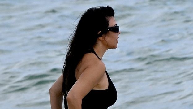 Kourtney Kardashian - 7