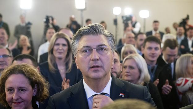Nina Obuljen Koržinek i Andrej Plenković