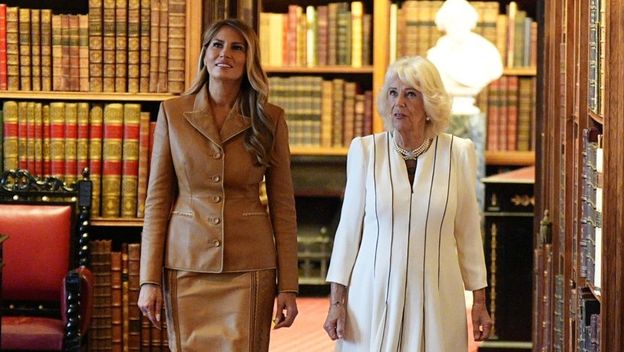 Kraljica Camilla i Melania Trump u Royal Library - 1