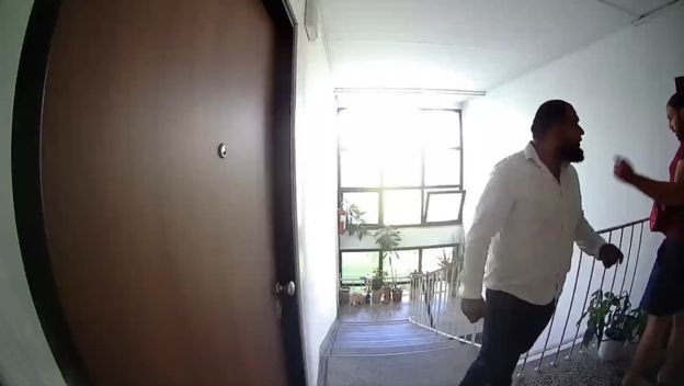 Dva muškarca prilazila stanovima u Sigetu i prisluškivala