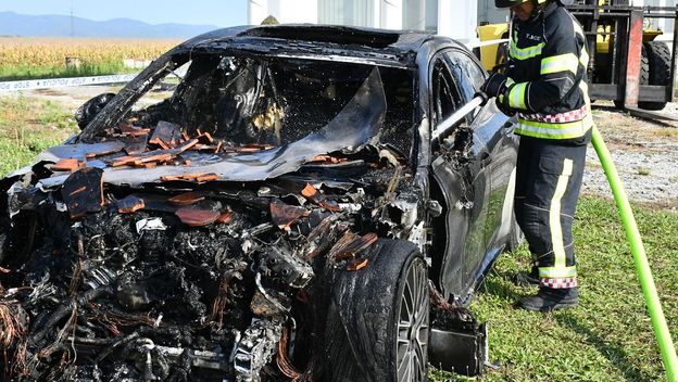 Požar u garaži kod Požege