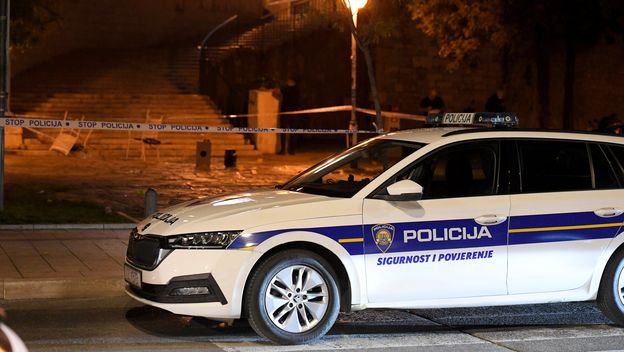 Policija u Šibeniku, ilustracija