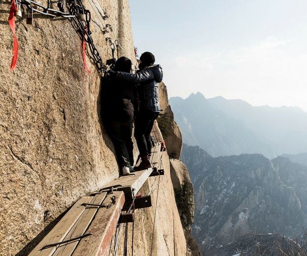 Plank Walk in the Clouds, Huashan, Kina - 5