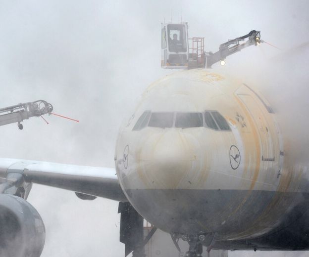 Zračna luka München, arhiva