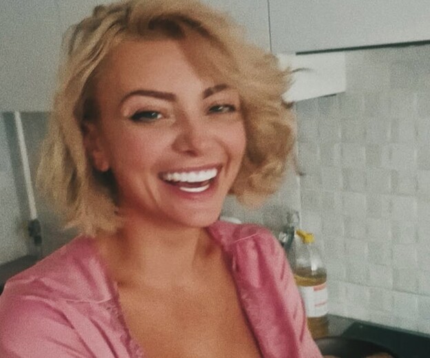 Ella Dvornik - 1