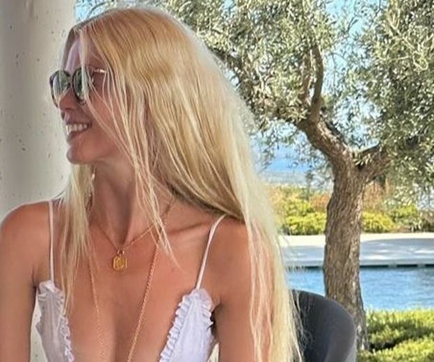 Claudia Schiffer - 5