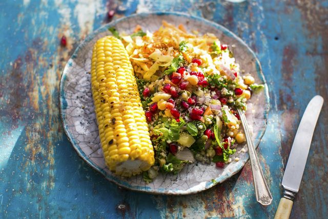 Salata od slanutka i kukuruza