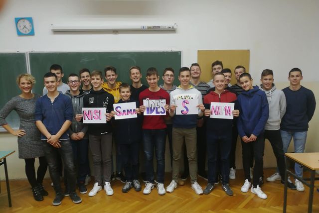 Učenici splitske škole donirali su novac akciji \"Nisi sama - ideš s nama\"