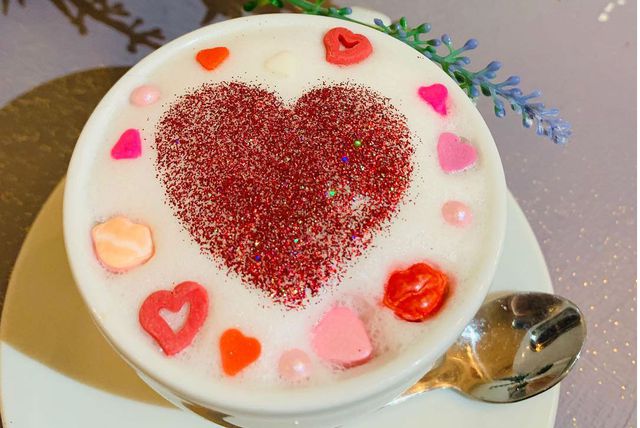 Zagrebačka kava prigodno ukrašena za Valentinovo