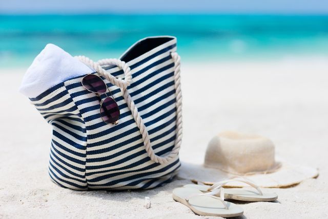 Torba za plažu može se nositi i nakon godišnkjeg odmora