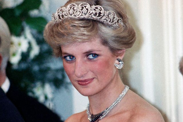 Princeza Diana imala je mnogo pamtljivih modnih trenutaka
