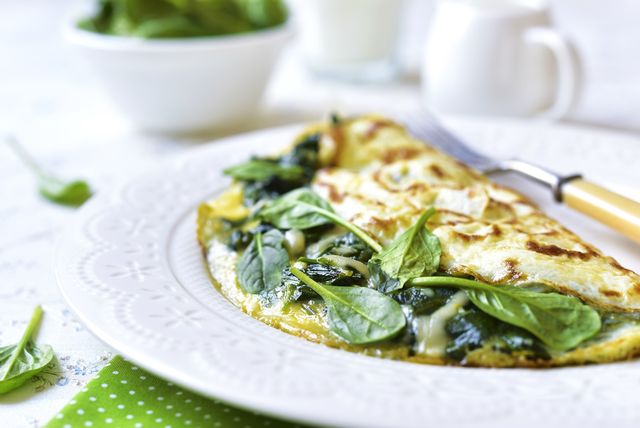 Omlet sa špinatom i sirom